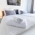 3 Fuer 6 Gaeste List Nahe Messe * Ανόβερο