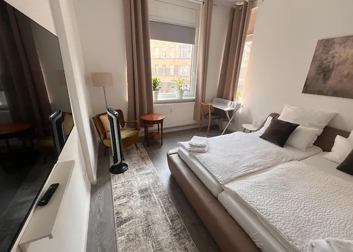 81qm Fuer 6 Gaeste - 3 List Nahe Messe & Zentrum Apartment *